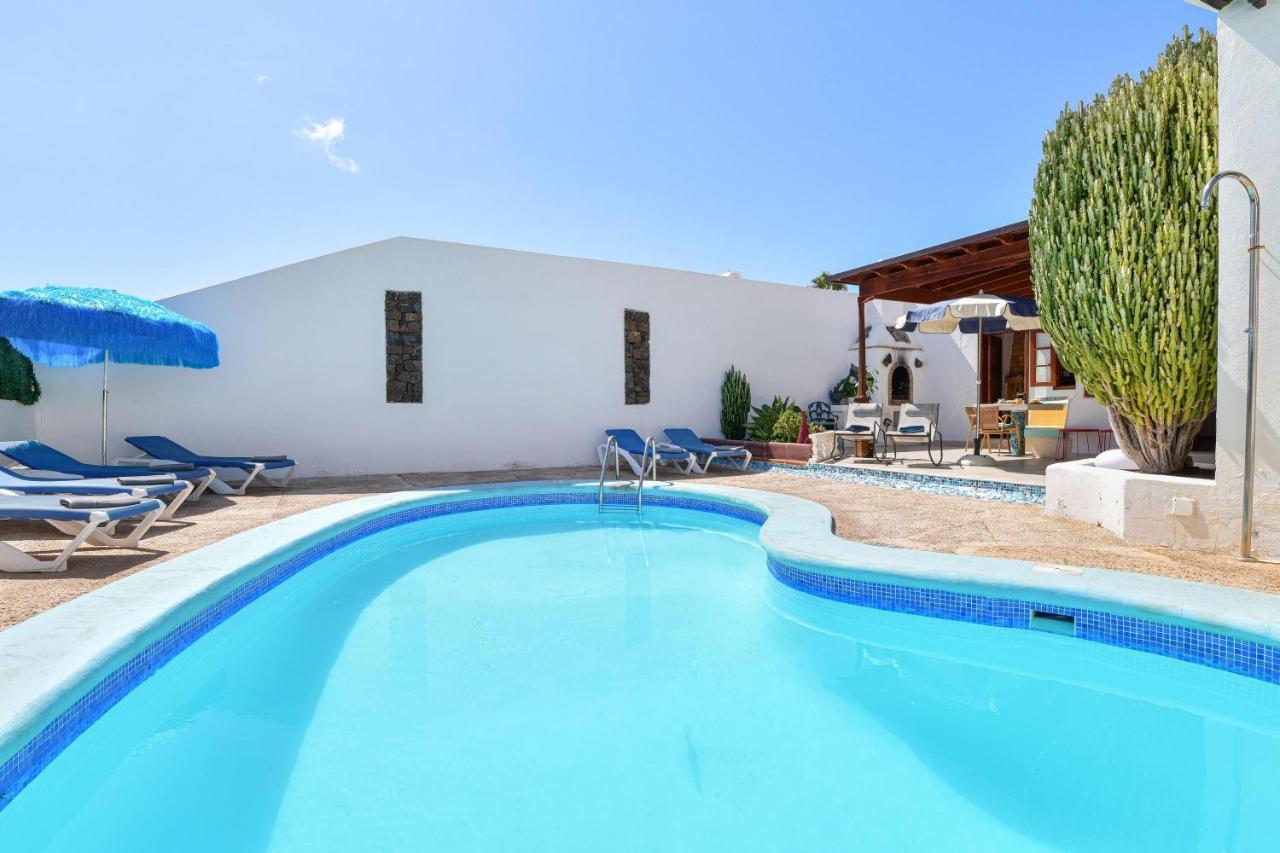 Villa Alex Puerto del Carmen  Eksteriør billede